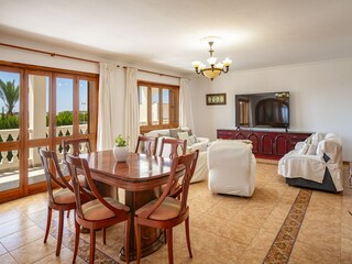 Villa Puig d'en Valls Features 27