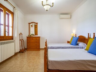 Villa Puig d'en Valls Features 37