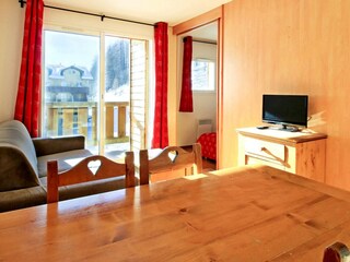 Apartment Uvernet-Fours Ausstattung 16