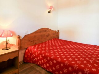Apartment Uvernet-Fours Ausstattung 17