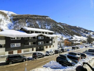Apartment Uvernet-Fours Außenaufnahme 3