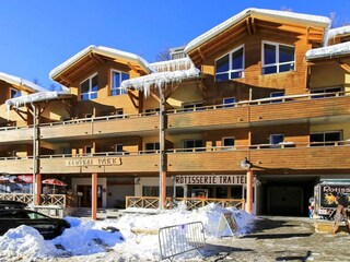 Apartment Uvernet-Fours Außenaufnahme 5