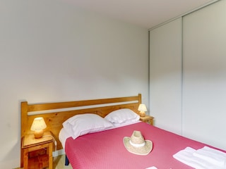 Holiday house Montaignac-Saint-Hippolyte Features 12