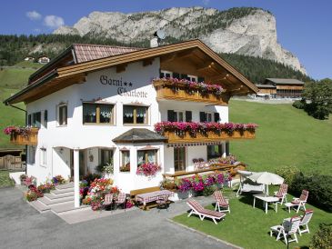 Bed & Breakfast Garni Charlotte