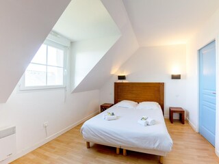 Apartment Saint-Nic Features 18