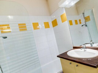 Apartment Saint-Béat Features 8