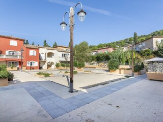 Apartamento Callian Entorno 24