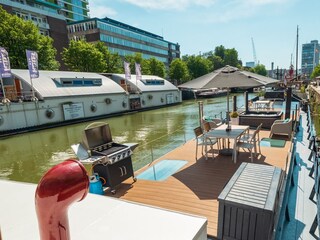 Coaster Sun terrace
