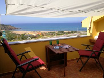 Ferienwohnung Aquamare, direkt am Meer, Balkon und Garten mit Meerblick