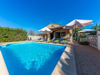 Villa Lloseta Außenaufnahme 2