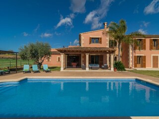 Villa Ariany Outdoor Recording 1