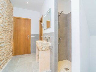 Villa Randa Features 15
