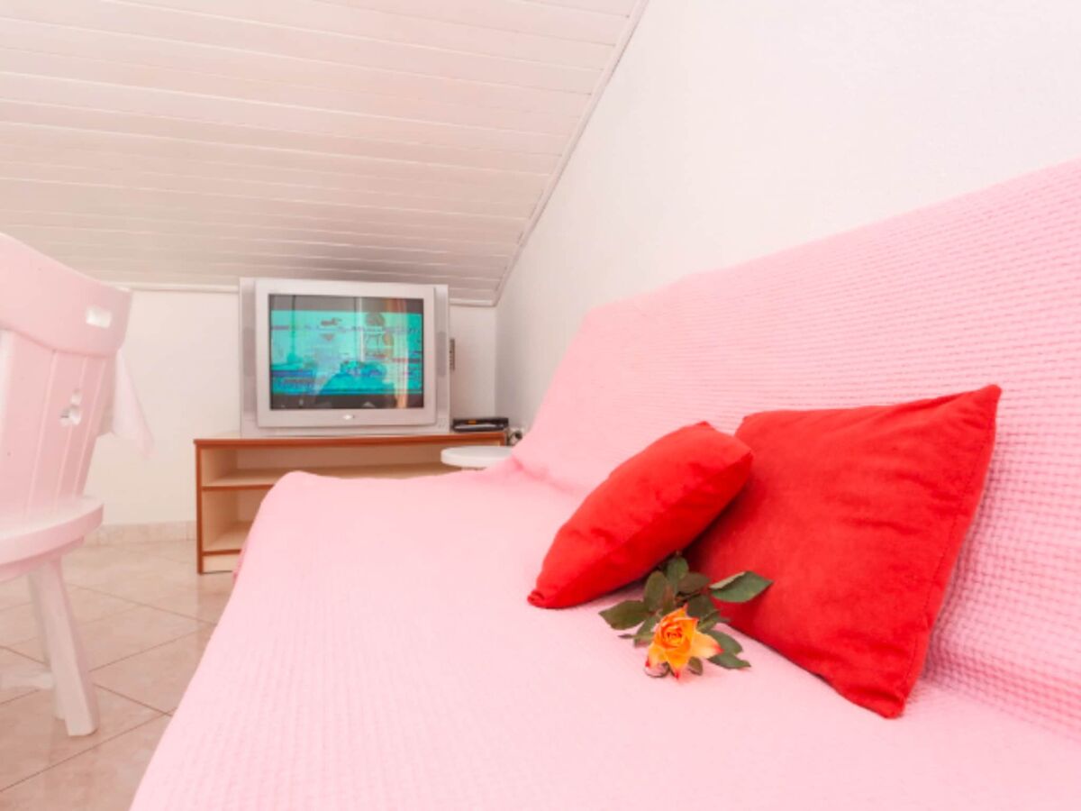 Apartments Lili Two Bedroom Apartment Sea View
