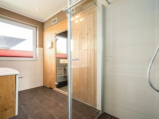 Badezimmer mit Sauna