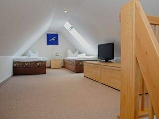 3. Schlafzimmer