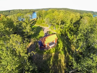 Das Ferienhaus im grünen am See ganz ohne Nachbarn