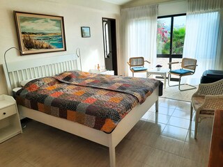 Masterbedroo with en-suite, Wifi, Aircon