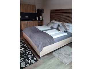 Bett für 2 Personen