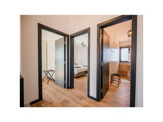 Villa Nova Vas Features 35