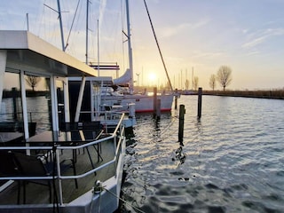 Huisboot Lelystad Buitenaudio-opname 6