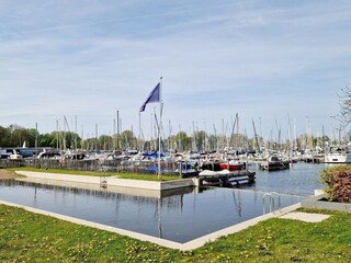 House boat Laren (Nordholland) Environment 35