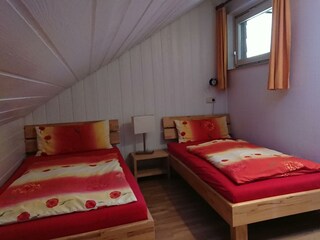 Schlafzimmer mit Einzelbetten