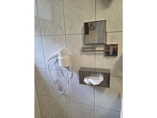 Badezimmerausstattung