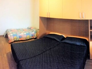 GROUND FLOOR - Room 3