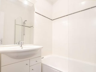 Apartment Grasse Features 14