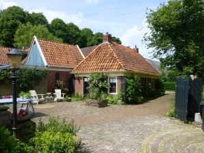 Holiday house Lutje Hoeske