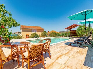 Ferienhaus Rogoznica Außenaufnahme 9