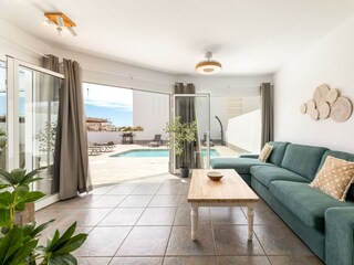 Villa Playa Blanca Features 38