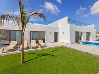 Villa Playa Blanca Outdoor Recording 3