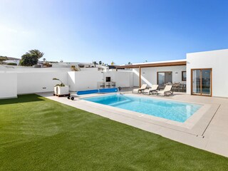 Villa Playa Blanca Outdoor Recording 8