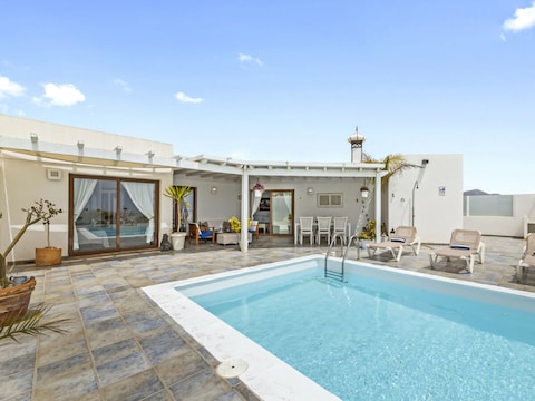 Villa Flora Playa Blanca - Villas Lanzarote - VipV