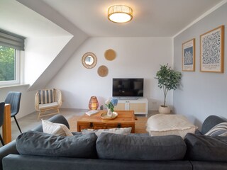 Wohnbereich mit TV und WLAN