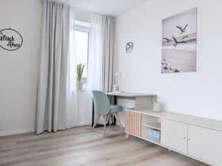 Desk01