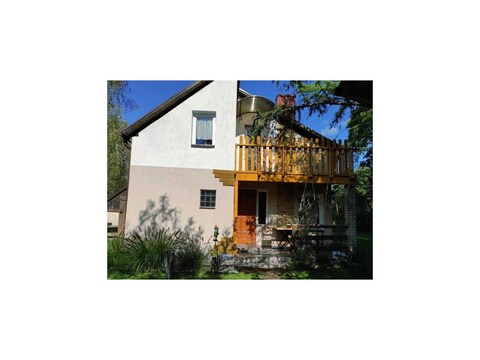 Maison de vacances Villa de vacances au bord du lac, jardin privé