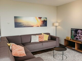 Villa Heeg Features 12