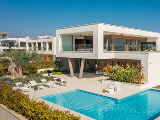 Villa Gajana Outdoor Recording 7