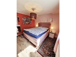 Schlafzimmer Nr. 5 mit Boxspringbett
