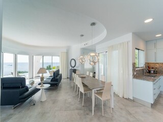 Villa Binibequer Features 25