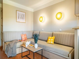 Apartment Cannes Features 25