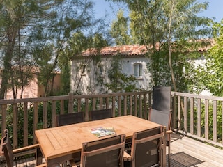 Apartment Grospierres Außenaufnahme 4