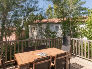 Appartement Grospierres Buitenaudio-opname 4