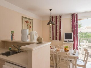 Apartment Grospierres Features 14