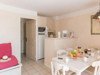 Apartment Grospierres Features 16