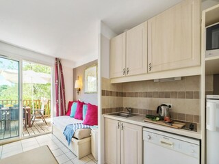 Apartment Grospierres Ausstattung 12