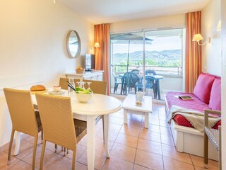 Appartement Mallemort Équipement 13
