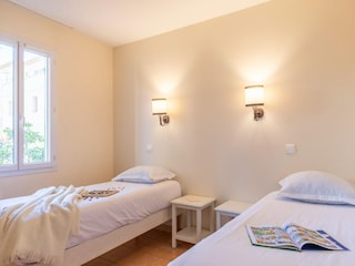 Apartment Mallemort Ausstattung 19